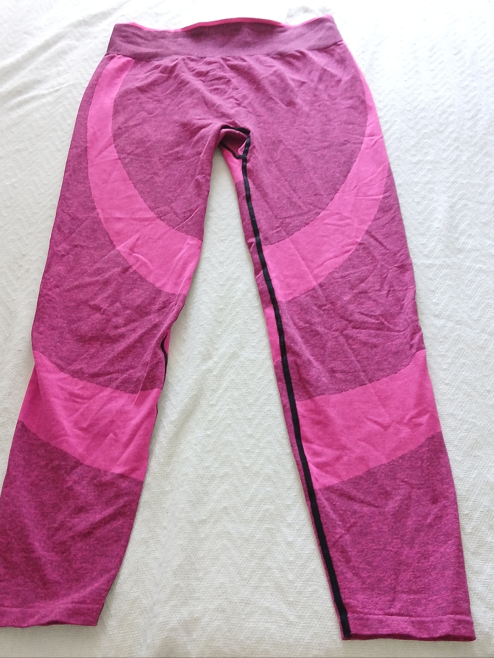NWOT Sz.L Womens Pink Leggins